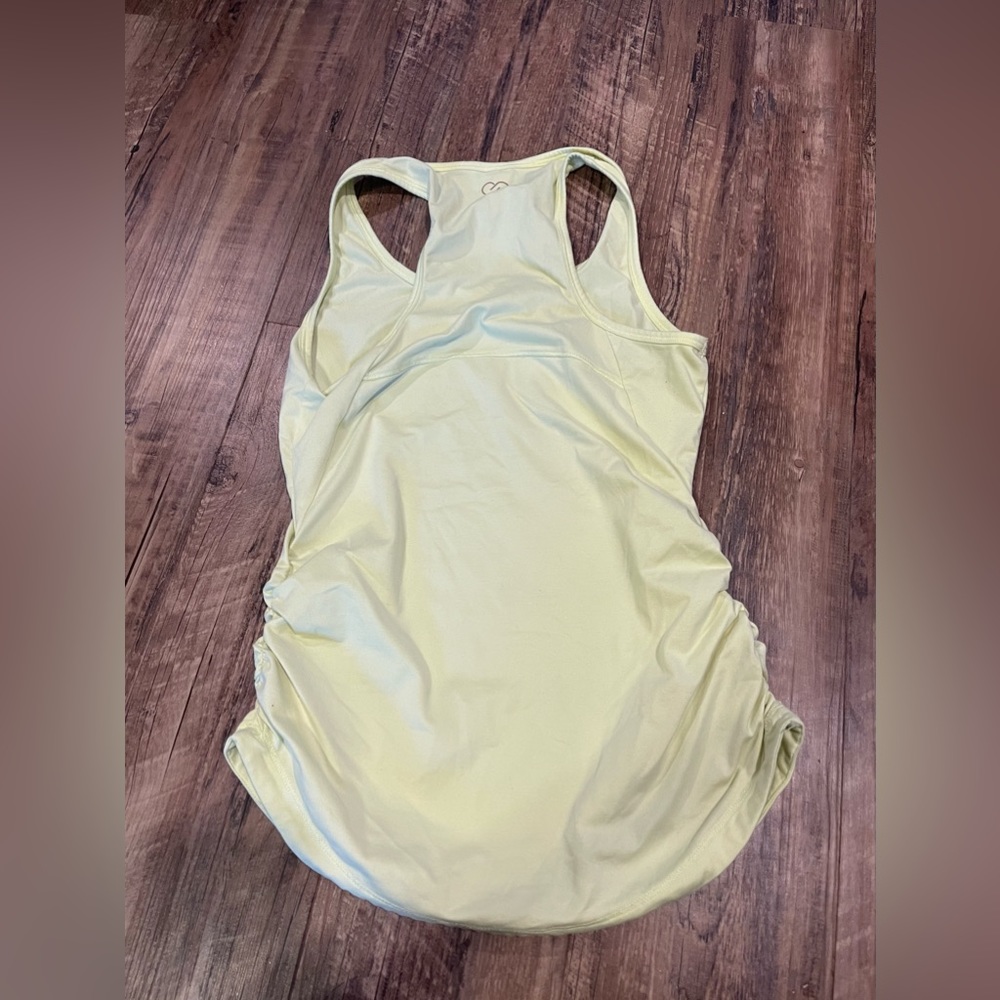 Women’s workout tank top